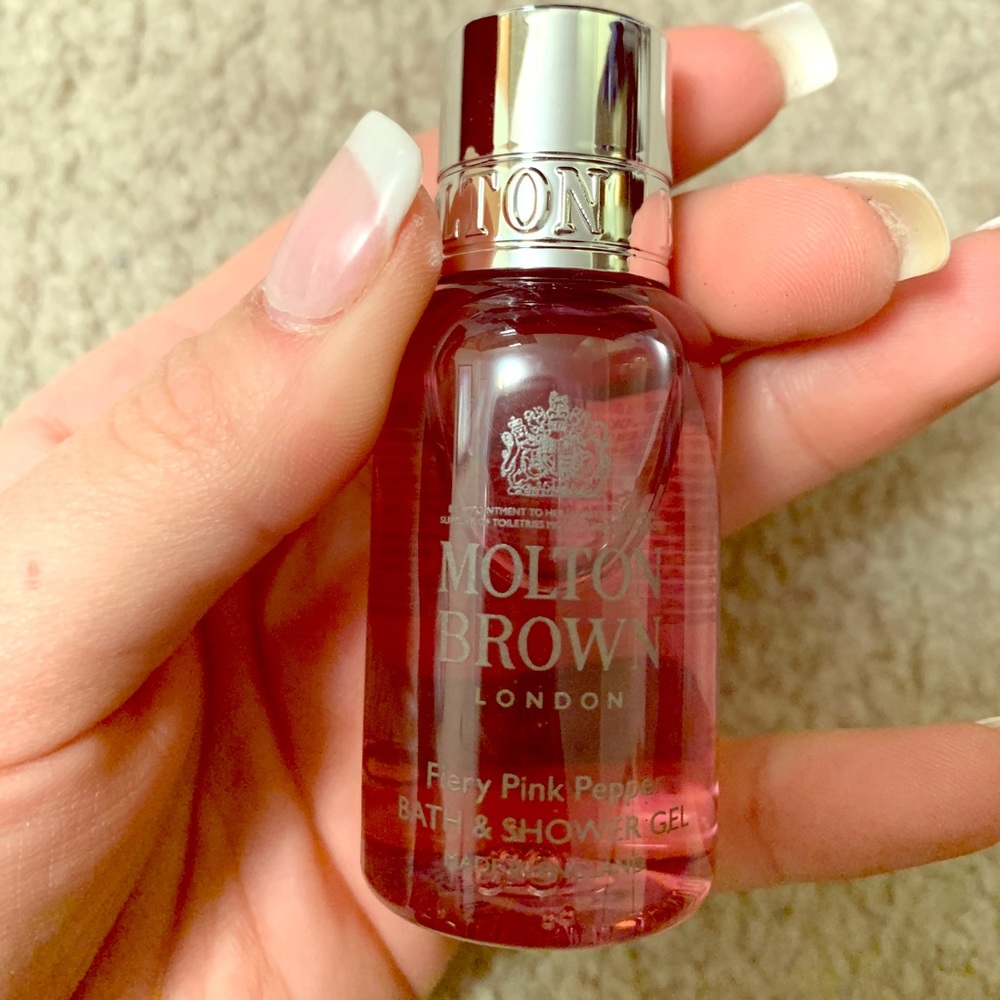 molton brown shower gel